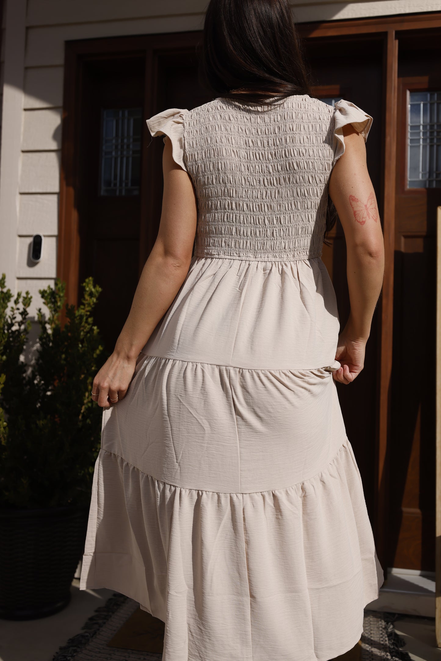CORRINE FLUTTER SLEEVE MAXI DRESS