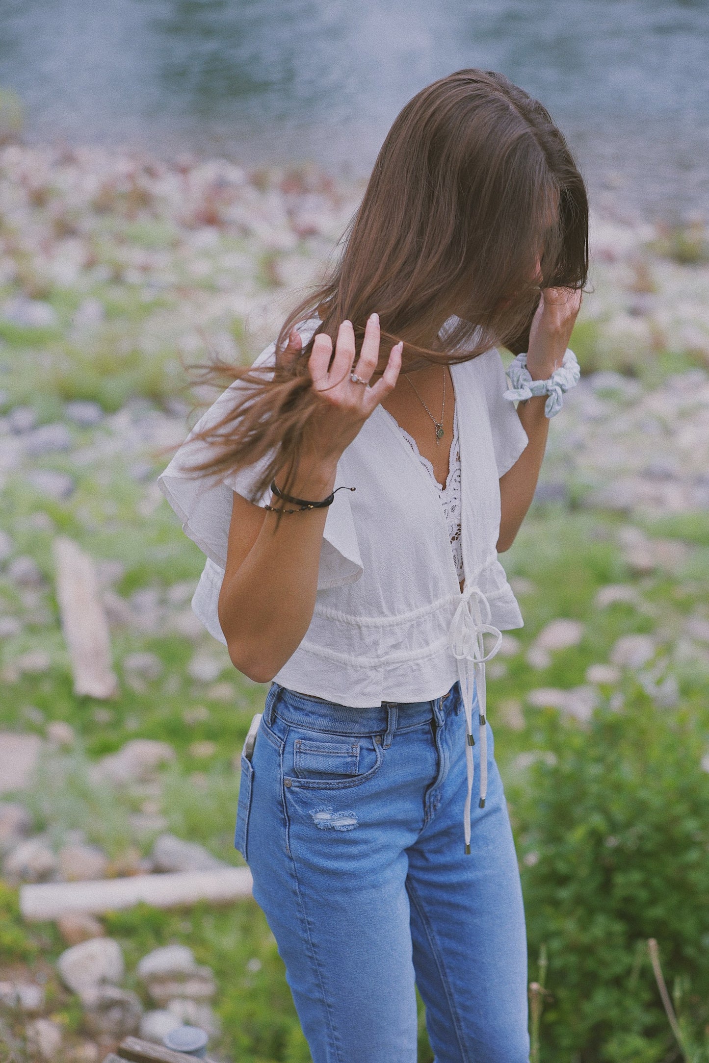 AVA FRONT TIE WHITE FLOW CROPPED SHIRT image 6