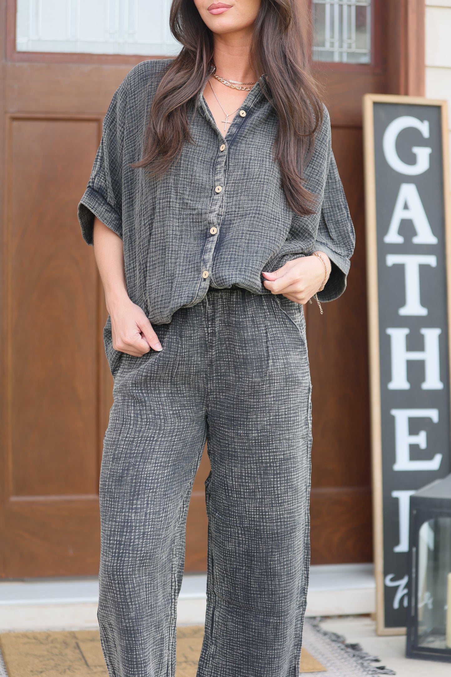 CHEY BUTTON DOWN TOP